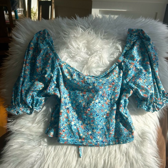 Turquoise Blue Floral Top w/ Scrunch Sleeves and Bow Tie Detail size Small - Picture 5 of 8